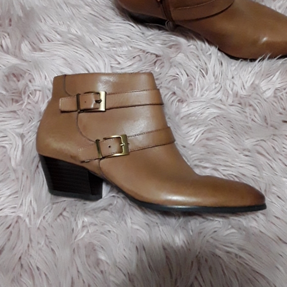 Bootie - Picture 2 of 4